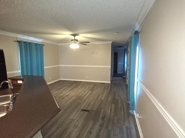 790 Postoak St — Photo 3