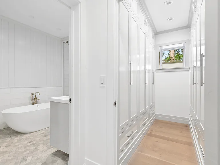 62 Osborne Ln — Photo 17