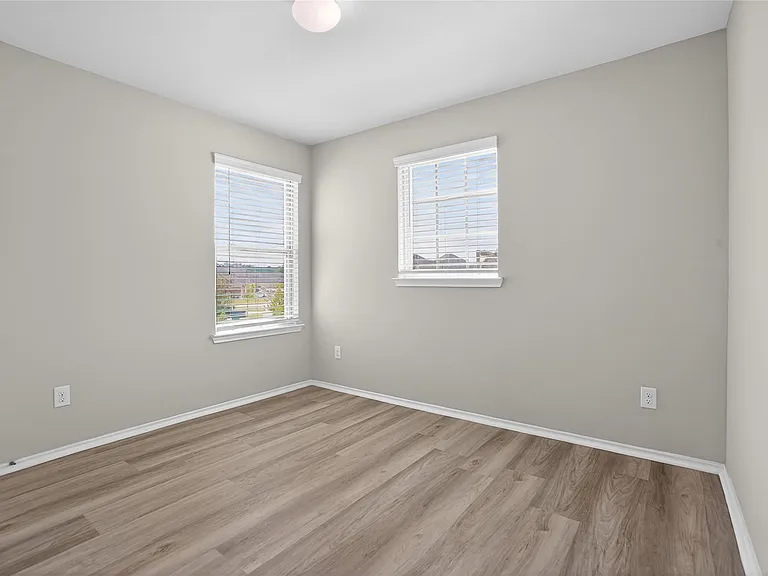 16817 Pink Wintergreen Dr — Photo 30