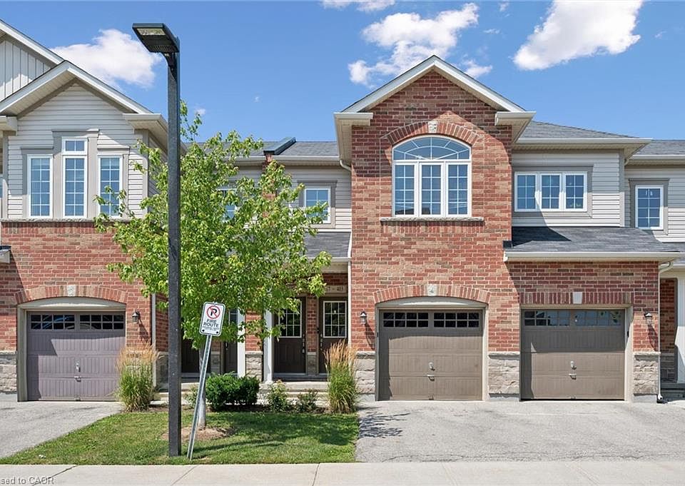 1st image of 403 Westwood Dr #16