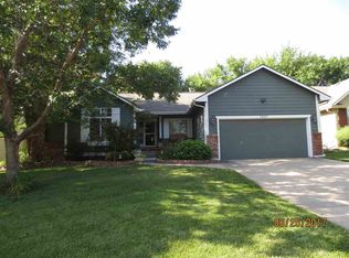 7607 W Westlawn St, Wichita, KS 67212
