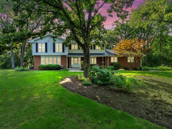 3 Old Creek Rd, Palos Park, IL 60464