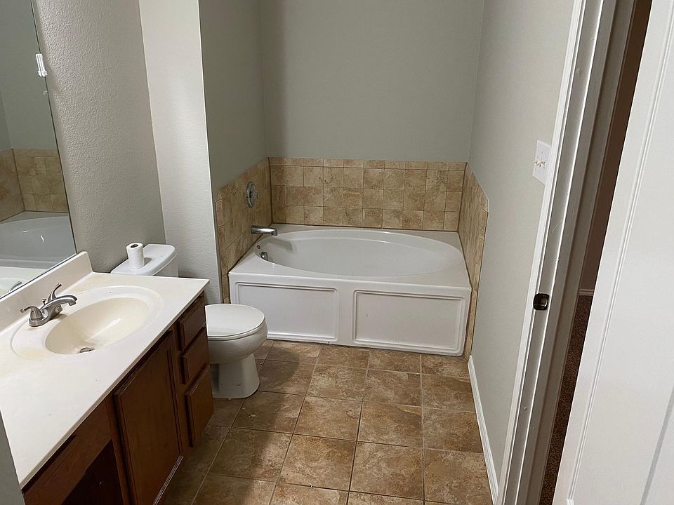 1st image of 6225 Tower Ct