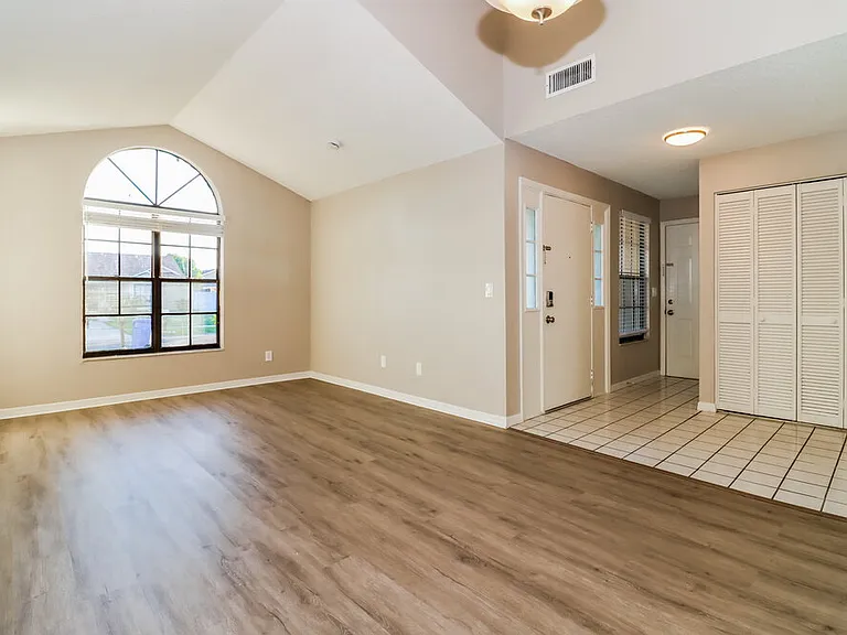 5303 Macbeth Ct — Photo 3