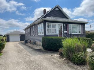 975 S Broadway St, Coal City, IL 60416