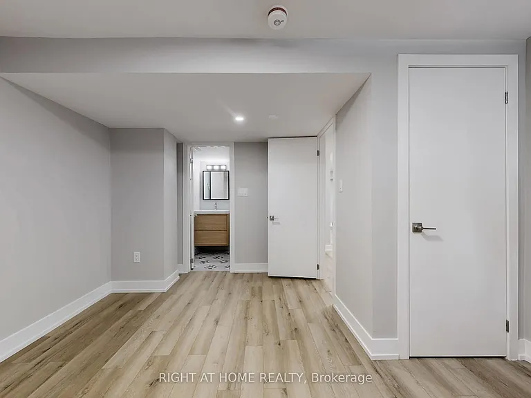 11 Hawker Ct #BASEMENT — Photo 14