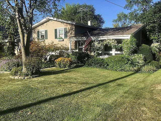 314 Merton Ave photo 1