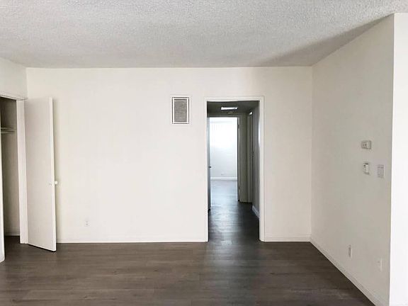 5th image of 703 E California Blvd APT 1