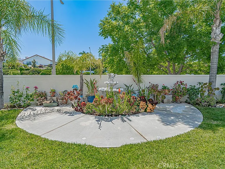 25910 Tennyson Ln — Photo 26
