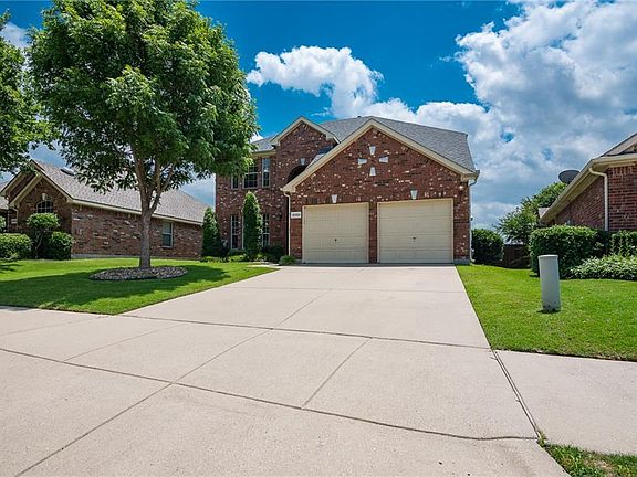 3rd image of 10202 Links Fairway Dr