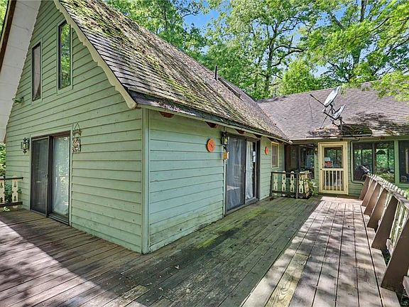 5th image of 15 Imperial Ln
