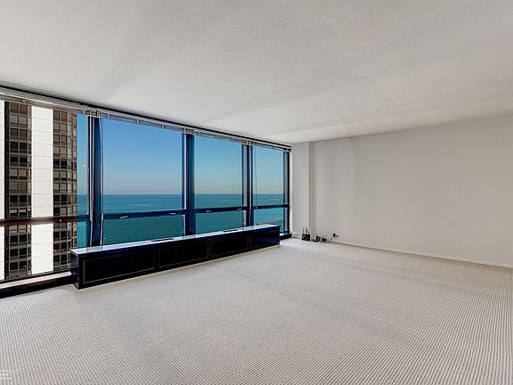 3rd image of 900 N Lake Shore Dr APT 1205