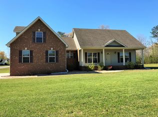 24 Hamilton Ct, Manchester, TN 37355