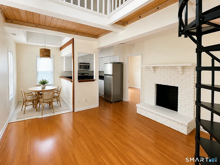 10 Haviland St #C — Photo 4