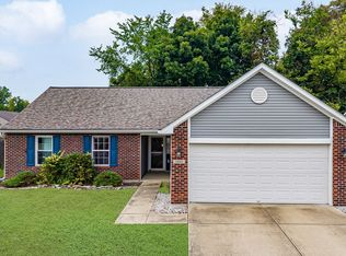 10064 Sundown Ln, Avon, IN 46123