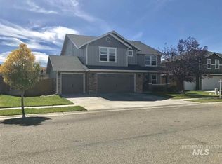 9457 W Tanglewood Dr, Boise, ID 83709