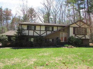 106 Partridge Ln, Milford, PA