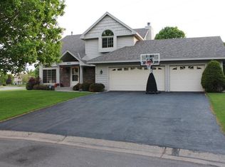 8719 Windsor Ter N, Brooklyn Park, MN 55443