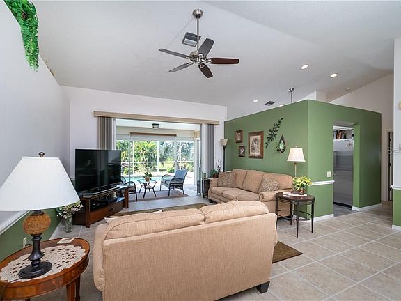 2nd image of 9333 Fruitland Ave