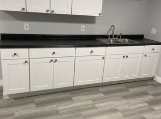 905 Ten Rod Rd #1, North Kingstown, RI 02852