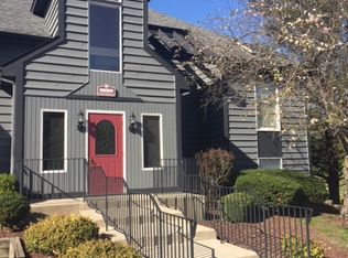 1300 Winding Ridge Ln UNIT D-6, Valparaiso, IN 46383