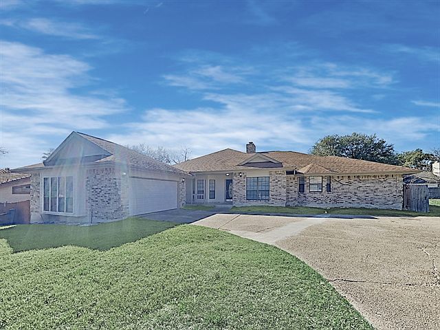 1st image of 6207 Inverrary Dr