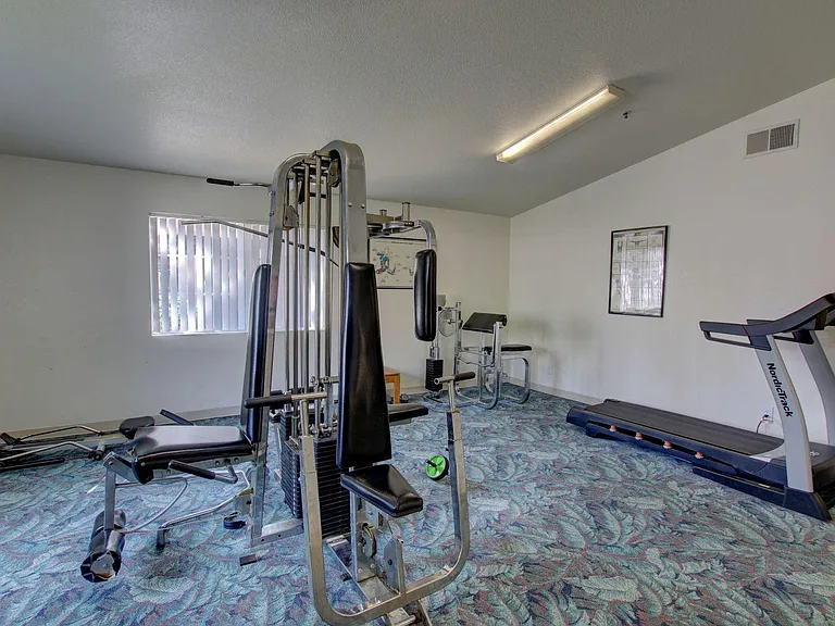 Oasis Townhomes — Photo 6