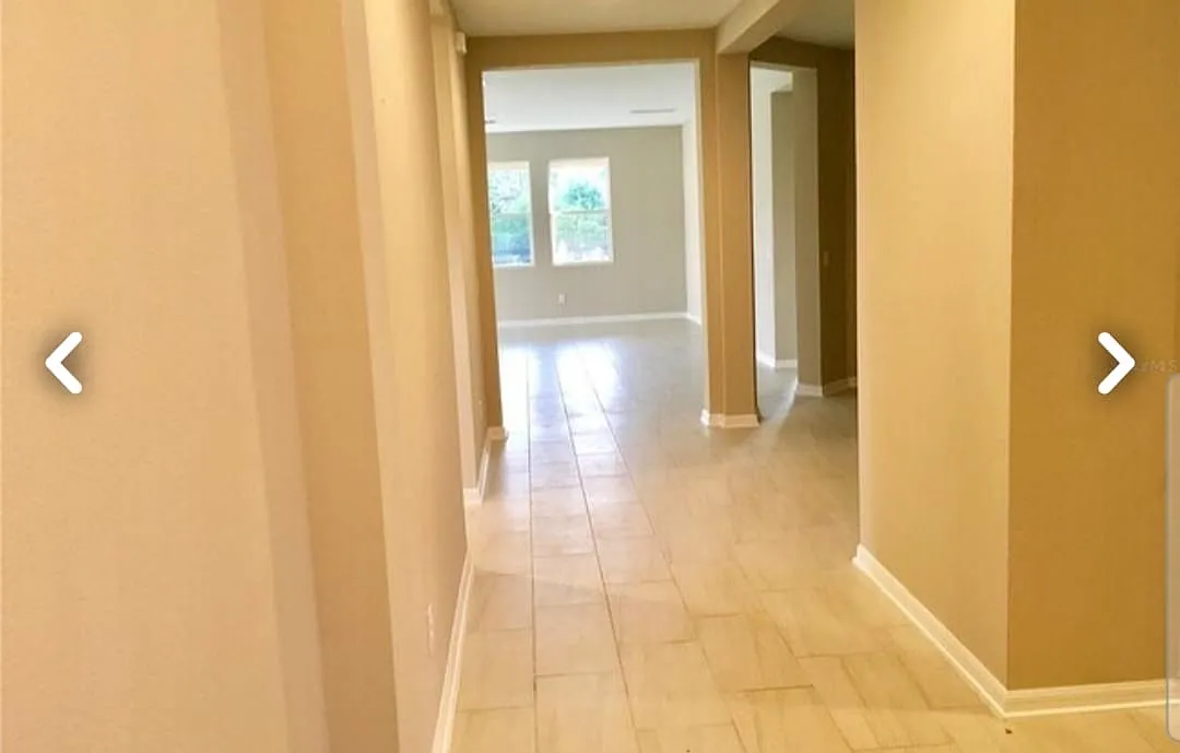 4 bed, 2576 sqft, $2,700 — Photo 4