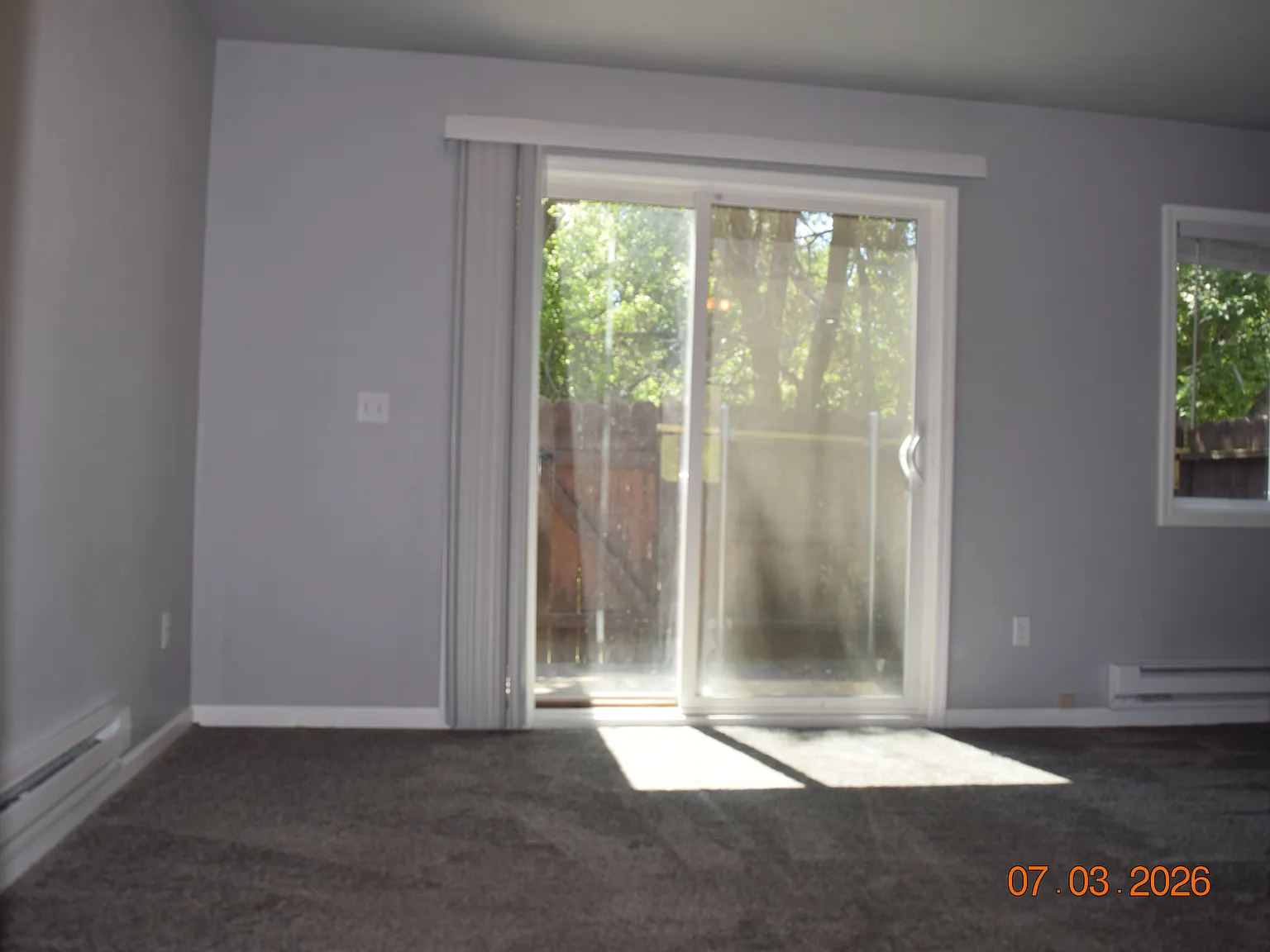 2 bed, 890 sqft, $1,000 — Photo 3