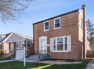 3331 N Pioneer Ave, Chicago, IL
