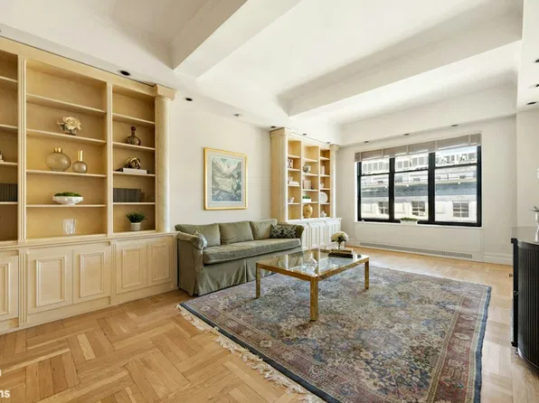 200 West 86th Street image 1 of 14