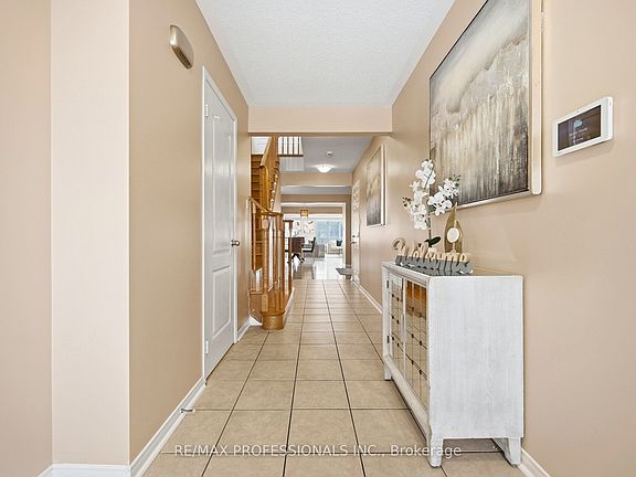 5th image of 56 Lightcatcher Cir