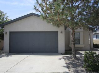704 Winston Meadows Dr NE, Rio Rancho, NM 87144