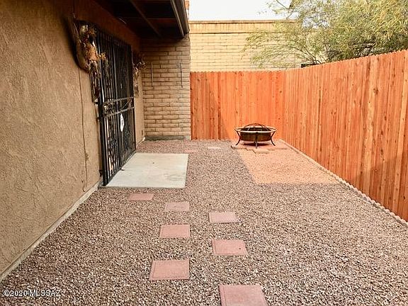 2nd image of 8927 E Calle Norlo