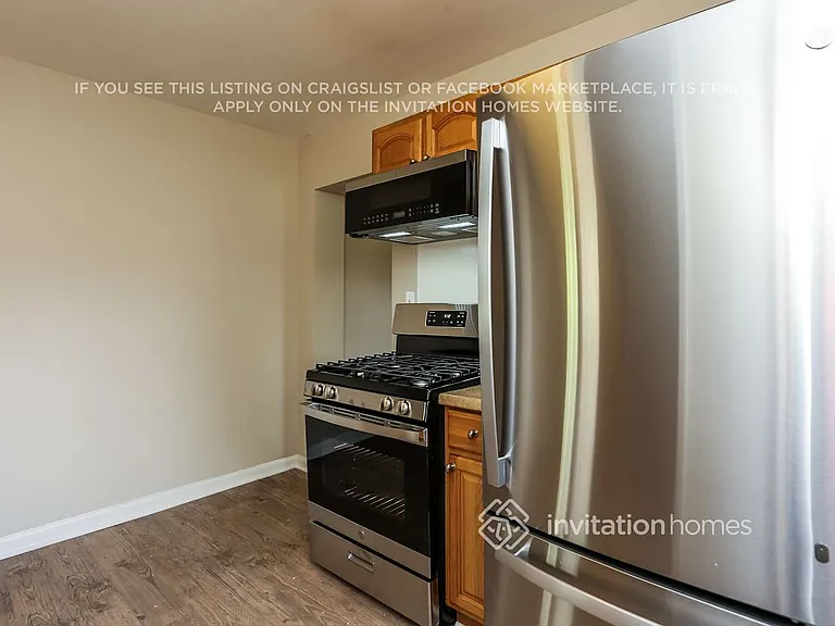 2121 Cherry Ln — Photo 9