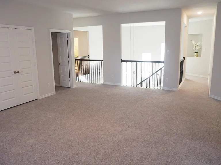321 Oak Hollow Way — Photo 24