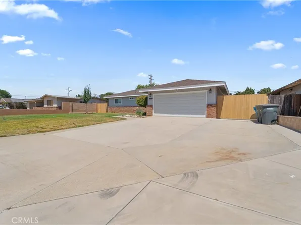 1161 Holly Ln, Calimesa, CA 92320