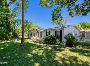 1058 N Green Acres Cir, South Daytona, FL 32119