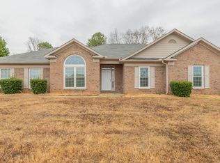 8052 Orchard Hill Dr, Midland, GA 31820