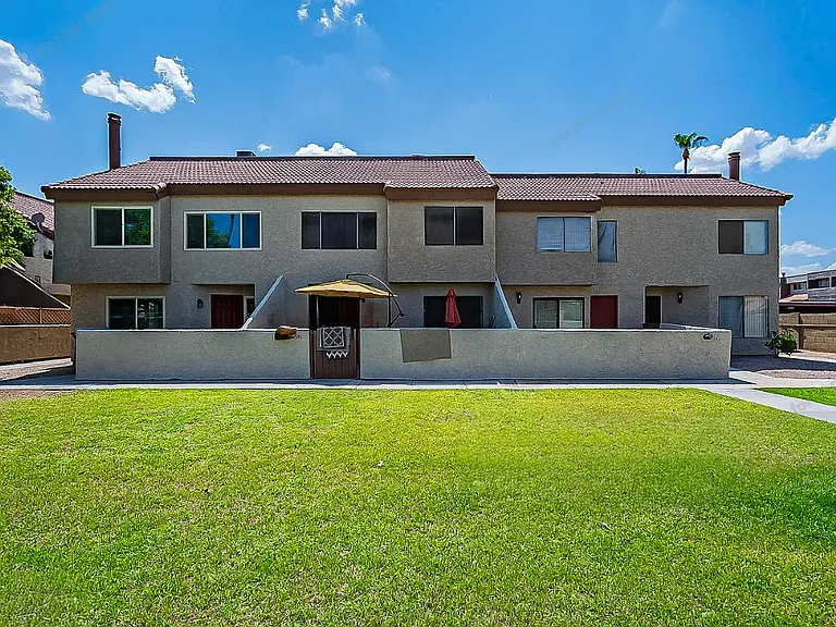 2040 S Longmore #47 — Photo 36