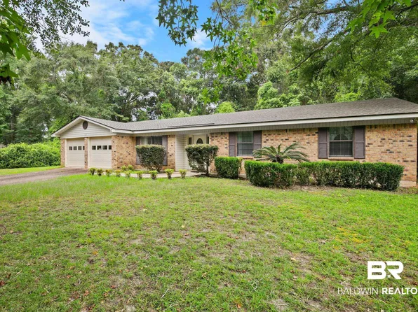 300 Norwood Ct, Bay Minette, AL 36507
