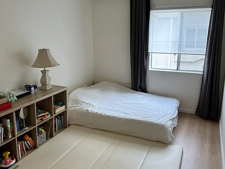 2224 Duane St #5 — Photo 15