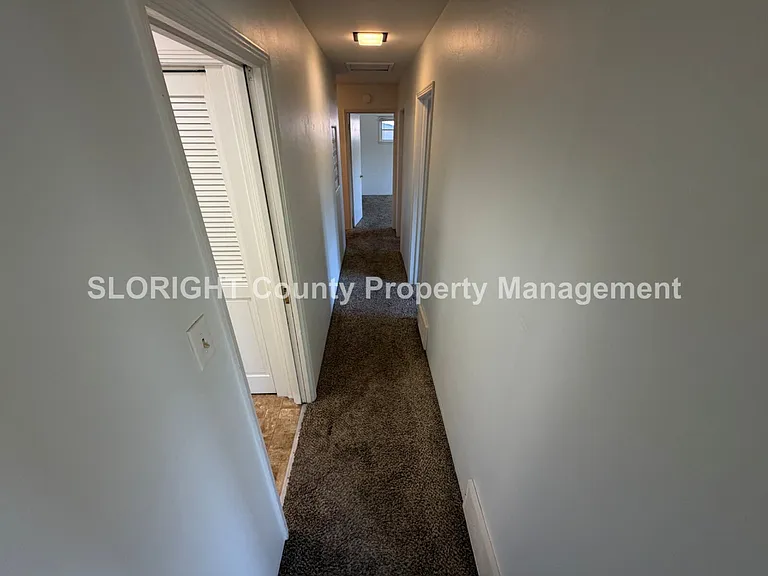 137 Broad St — Photo 10