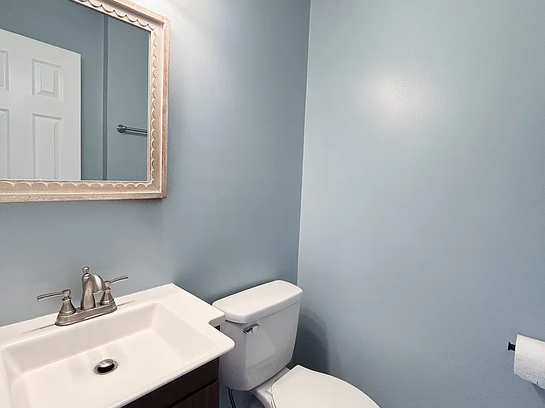 303 Bridle Crest Sq NE — Photo 7