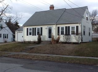 12 Hersey Rd, Cranston, RI 02910