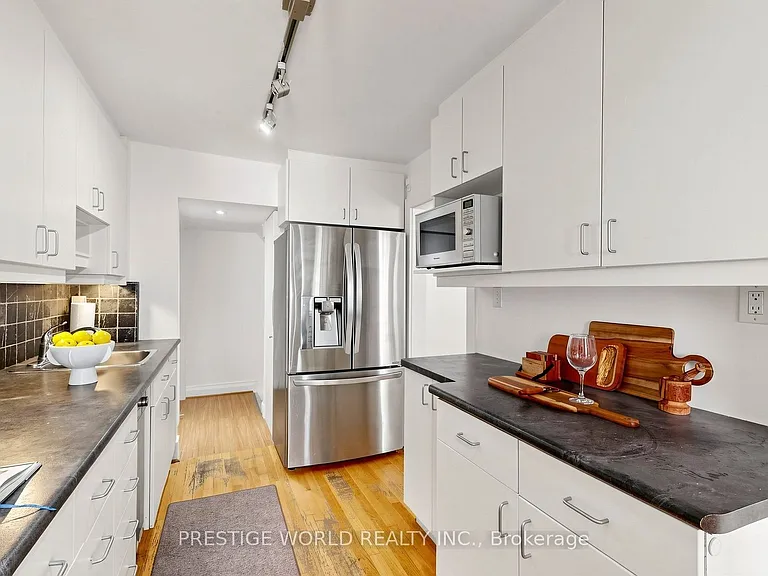 290 Jedburgh Rd — Photo 12