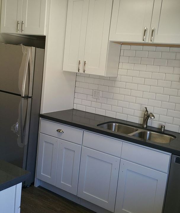 1st image of 4338 Mississippi St APT 5