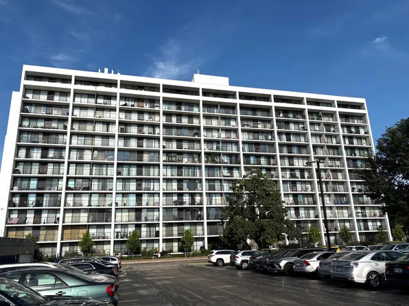 2005 S Finley Rd Unit 1209, Lombard, IL 60148