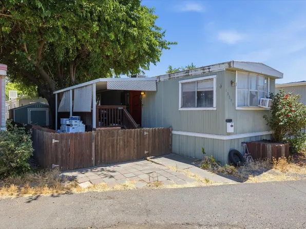 10028 Froom Cir #79, Sacramento, CA 95827