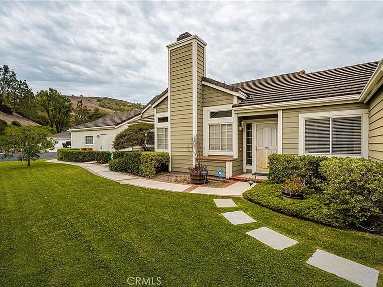 5779 E Hudson Bay Dr — Photo 3